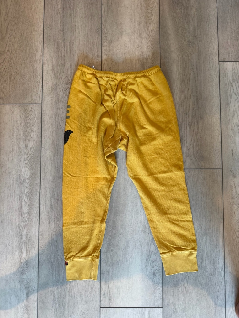 Free City 3/4 cropped Golden Yellow Jogger Sweatpants - Picture 2 of 3